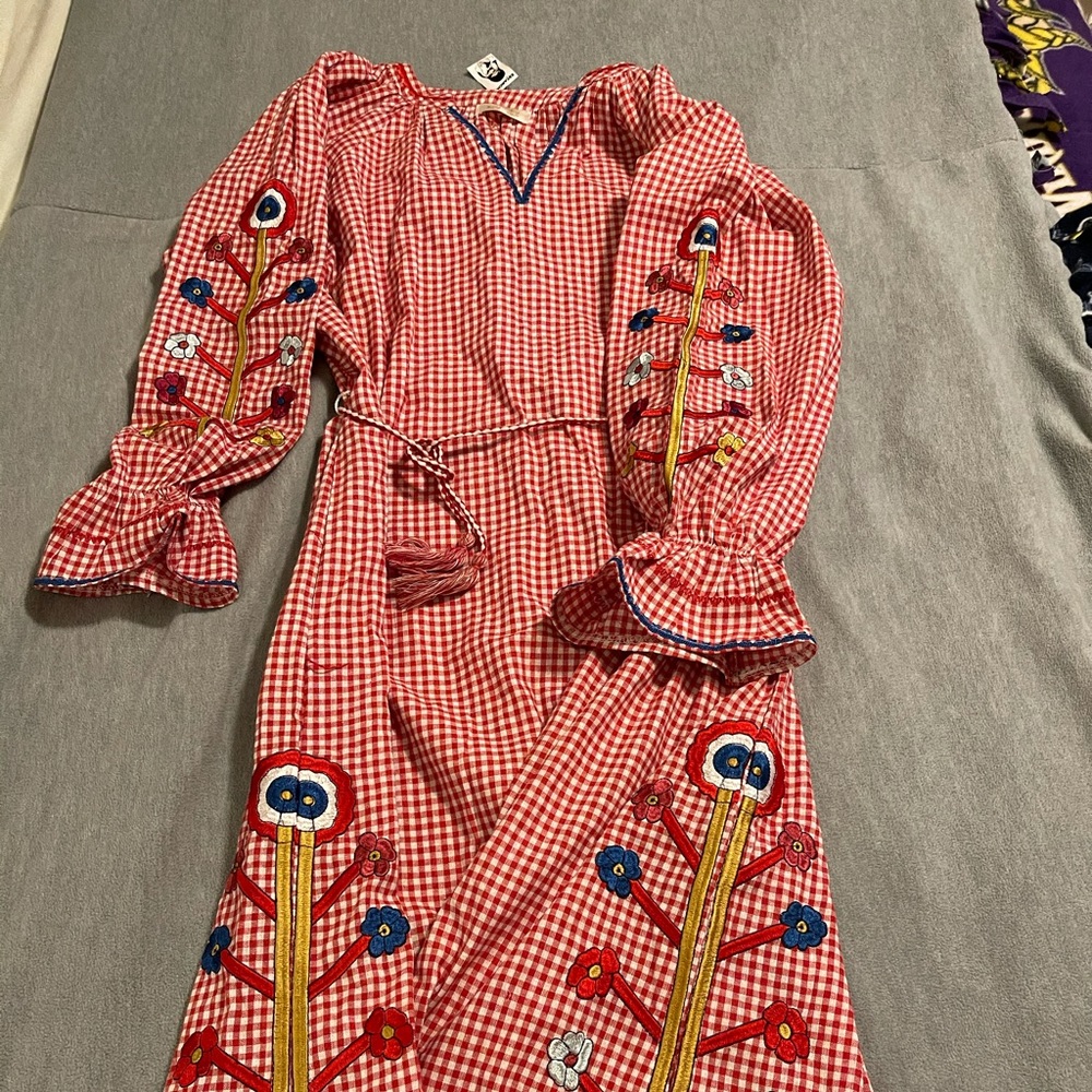 Embroidered Gingham linen dress